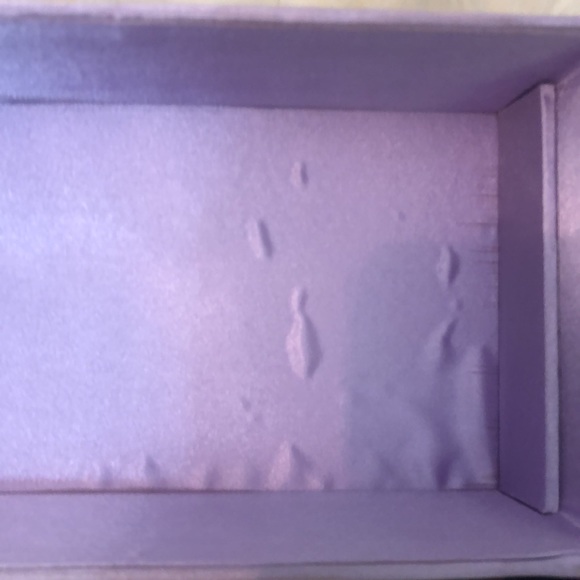 Jewellery box with sofa design - Picture 6 of 7